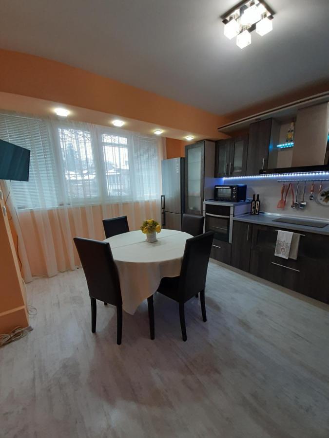 Luny Apartment Русе Екстериор снимка