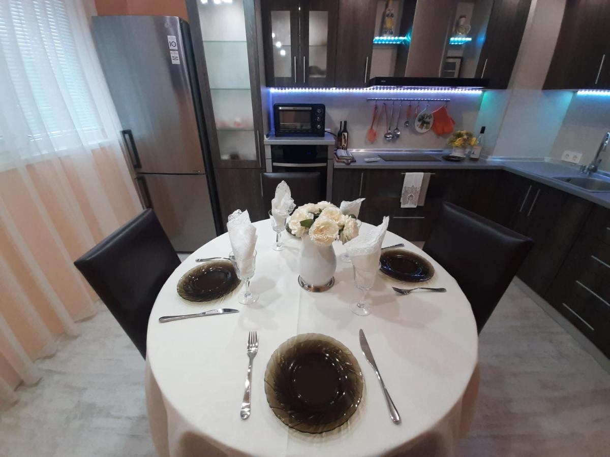 Luny Apartment Русе Екстериор снимка