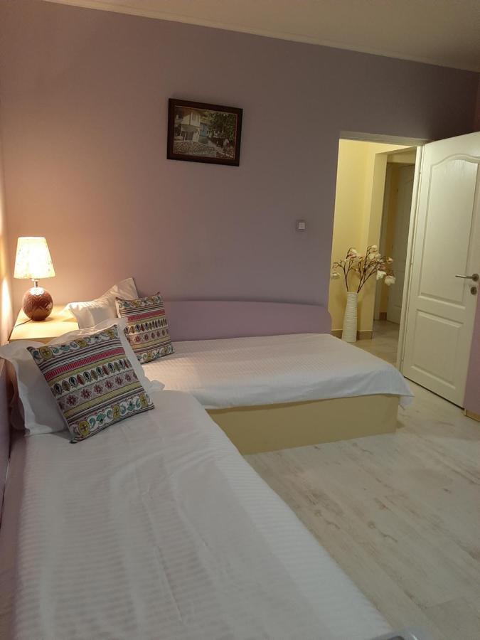 Luny Apartment Русе Екстериор снимка
