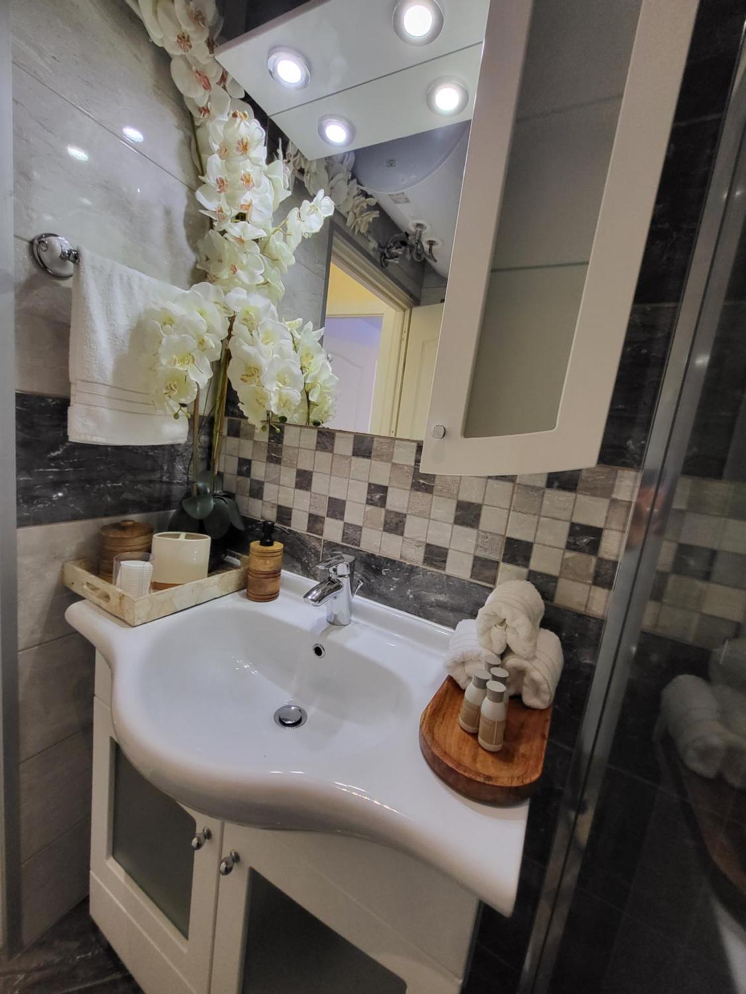 Luny Apartment Русе Екстериор снимка